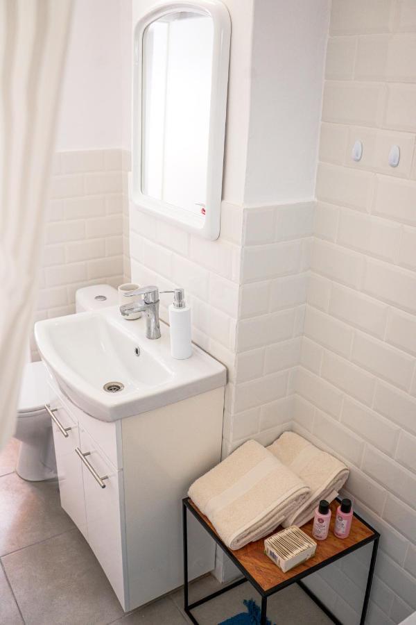 Central And Modern Apartment With Free Parking Timisoara Esterno foto